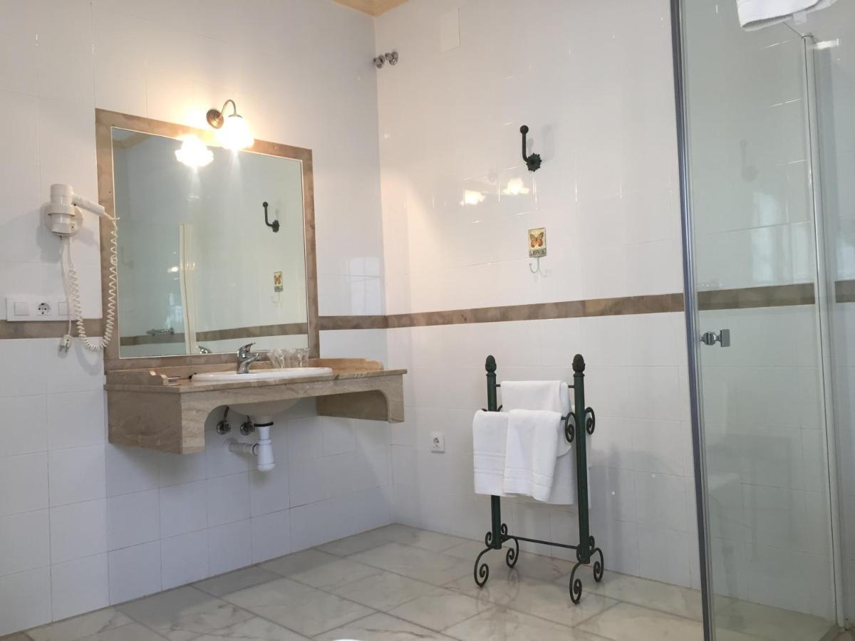 Hotel Bodega El Moral Ribera del Fresno エクステリア 写真